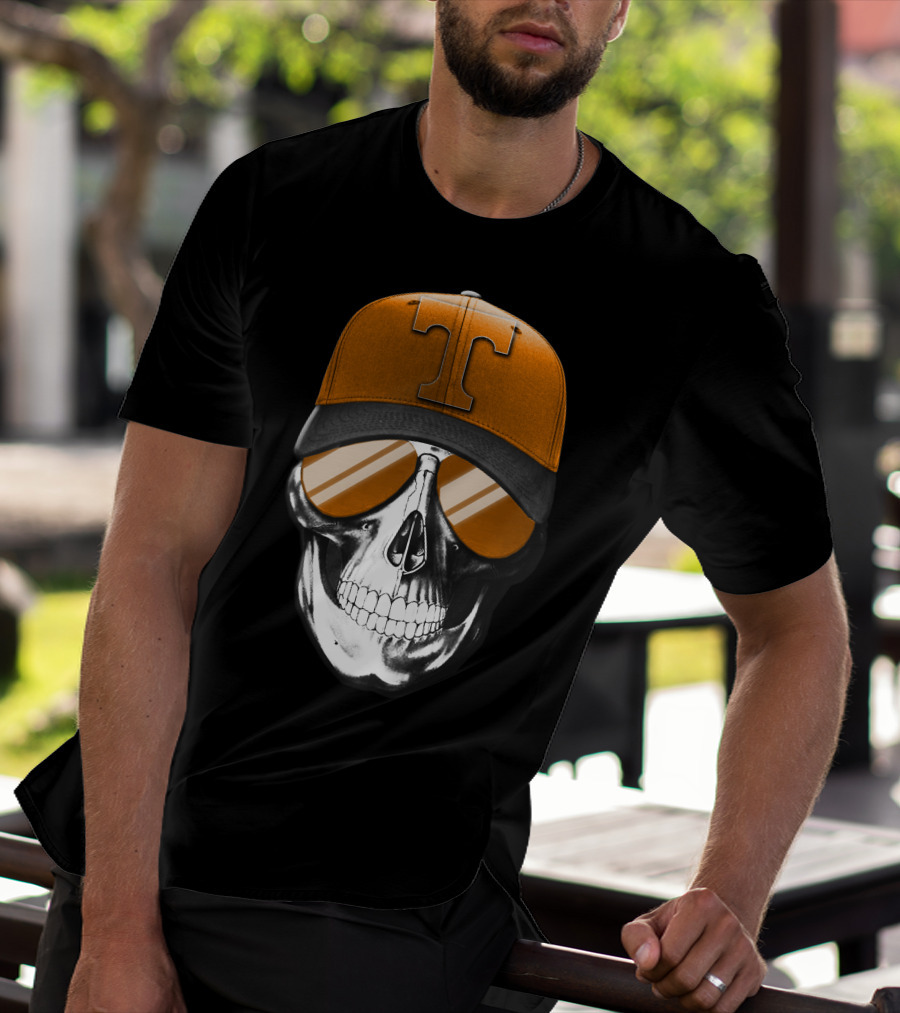 Tennessee Volunteers Skull With Orange Hat And Sunglasses T-Shirt