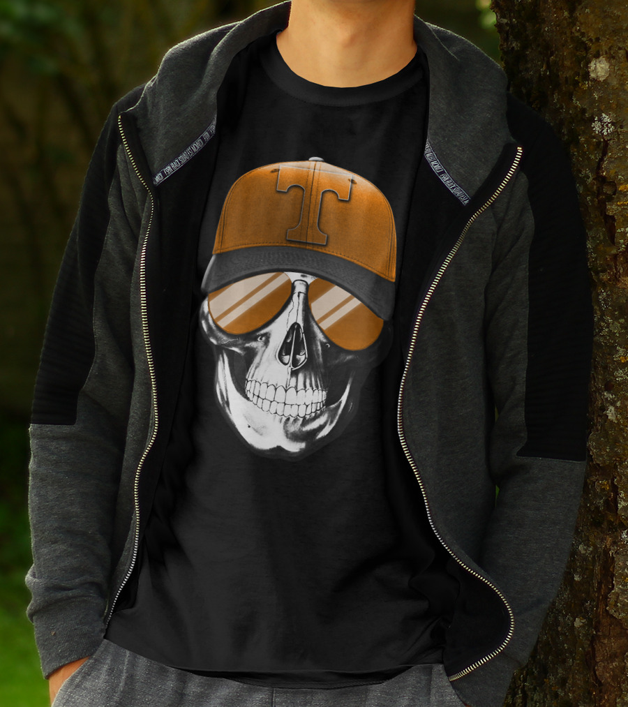 Tennessee Volunteers Skull With Orange Hat And Sunglasses T-Shirt