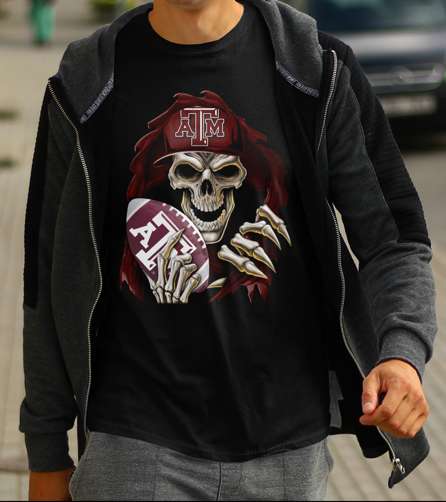 Skullbong Texas A&M Aggies Skeleton With Football And Cap T-Shirt