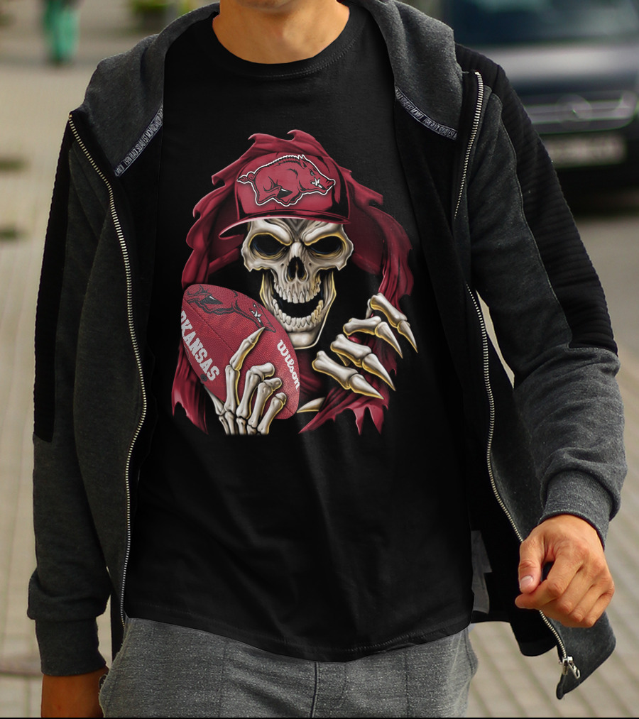 Skullbong Arkansas Razorbacks Skeleton Holding Football With Razorback Cap T-Shirt
