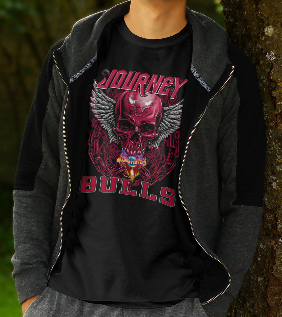 Journey Chicago Bulls Flaming Skull Wings Chain T-Shirt