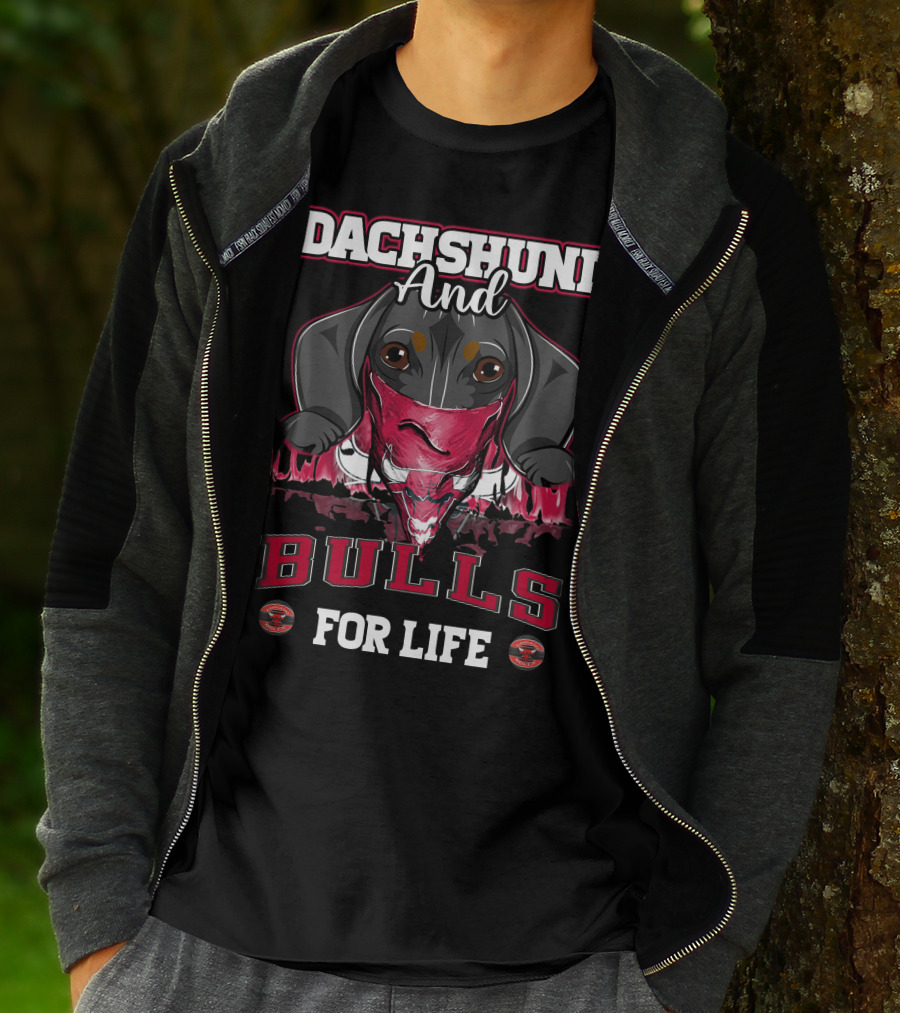 Dachshund And Bulls For Life Chicago T-Shirt