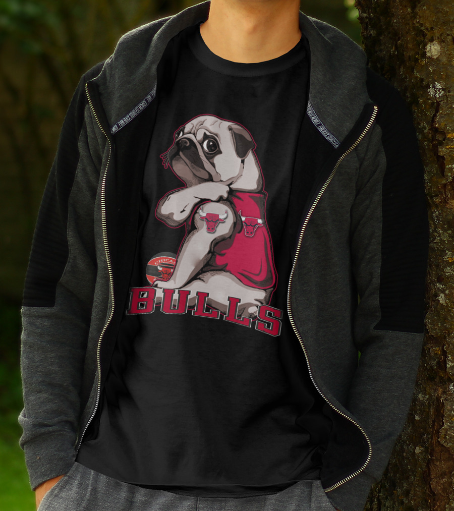 Pug Chicago Bulls Bulls T-Shirt