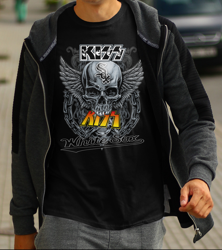 Kiss White Sox Skull Wings Chain T-Shirt