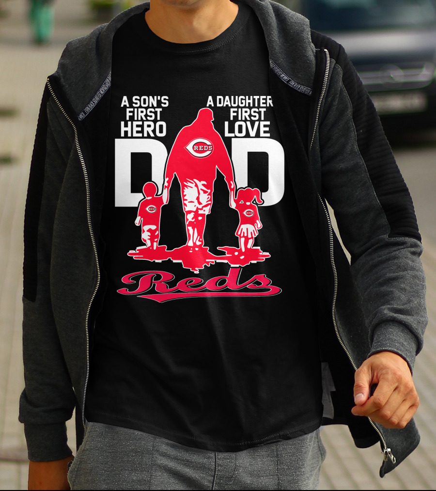 A Son's First Hero A Daughter's First Love Dad Reds T-Shirt