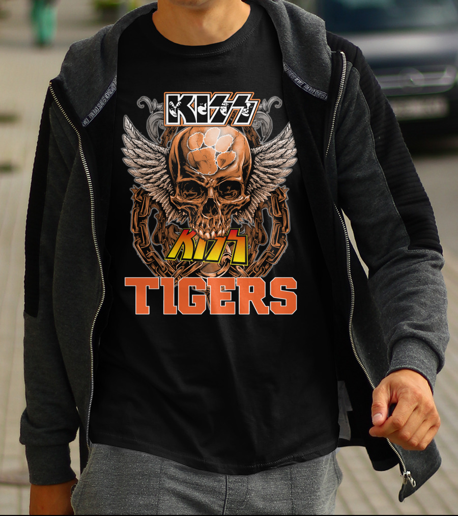Kiss Clemson Tigers Skull Wings Chains T-Shirt
