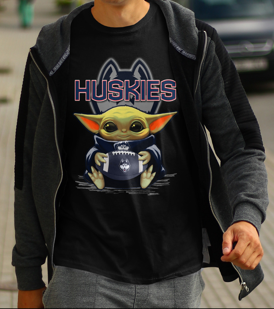 Yoda Holding Football With Connecticut Huskies T-Shirt
