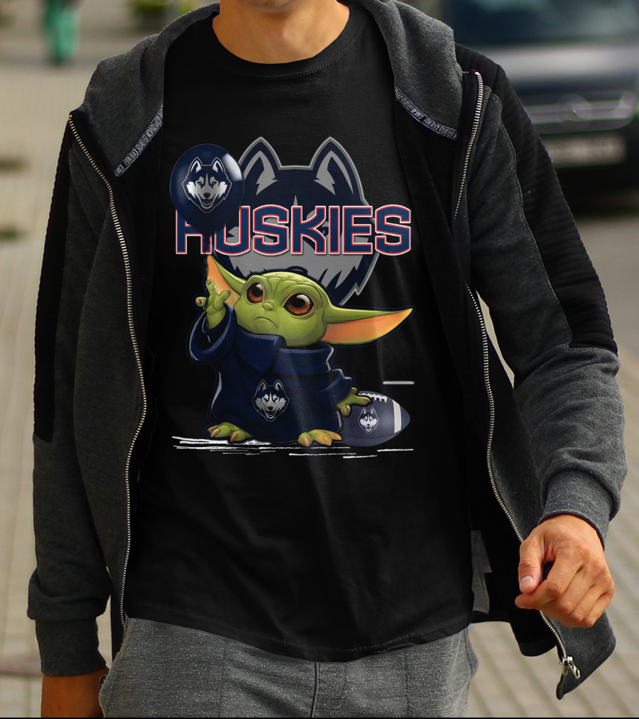 Yoda Huskies Football Character Holding Balloon T-Shirt