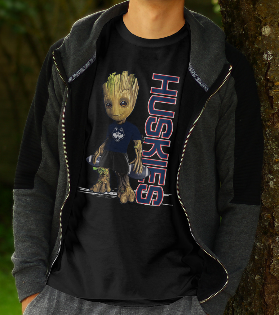 Groot Huskies UConn Football Fan T-Shirt