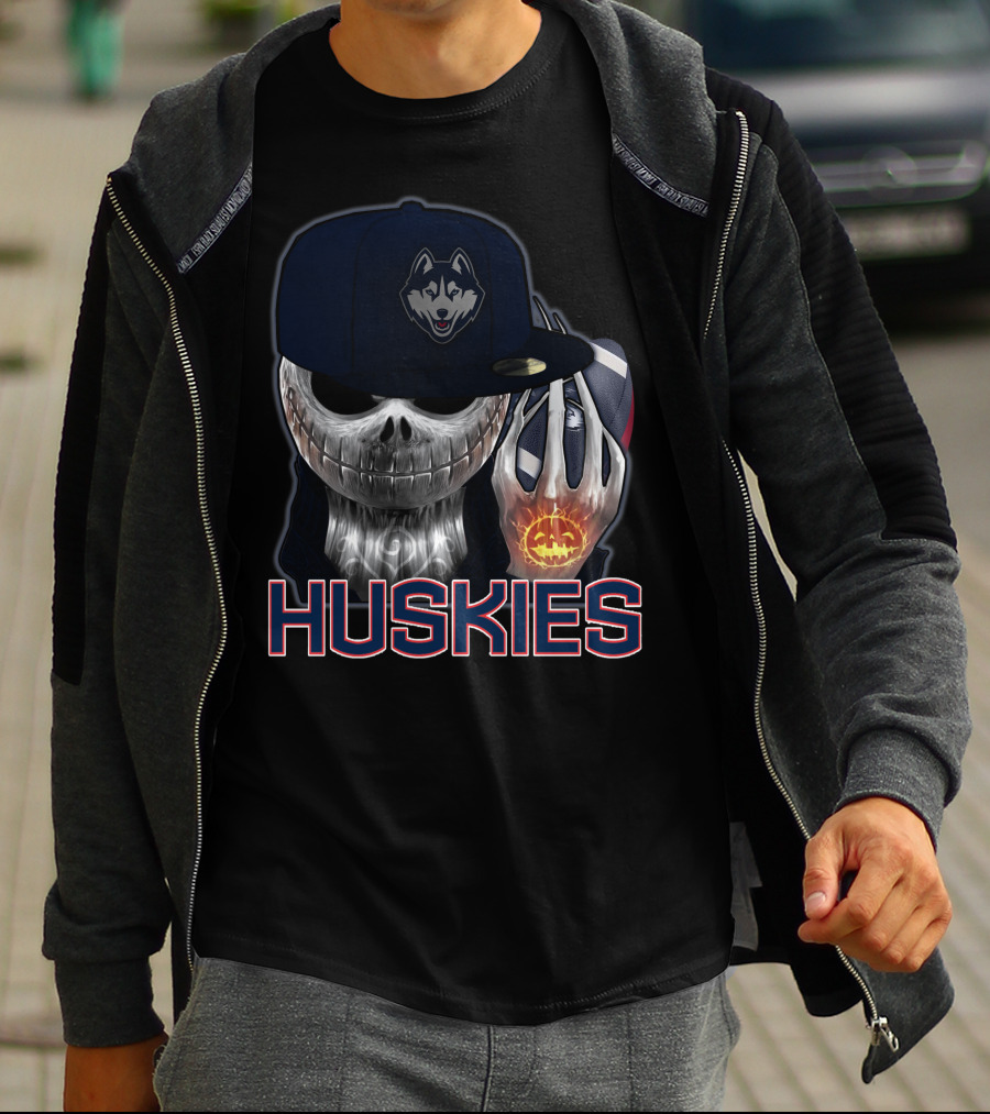 Jackskull Huskies Basketball Halloween Huskies T-Shirt