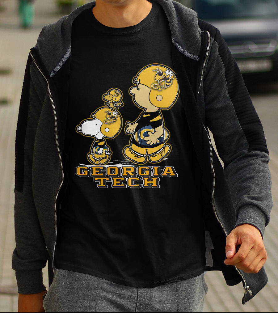 Snpfootball Georgia Tech Yellow Jackets Charlie Brown And Snoopy Football Gear T-Shirt