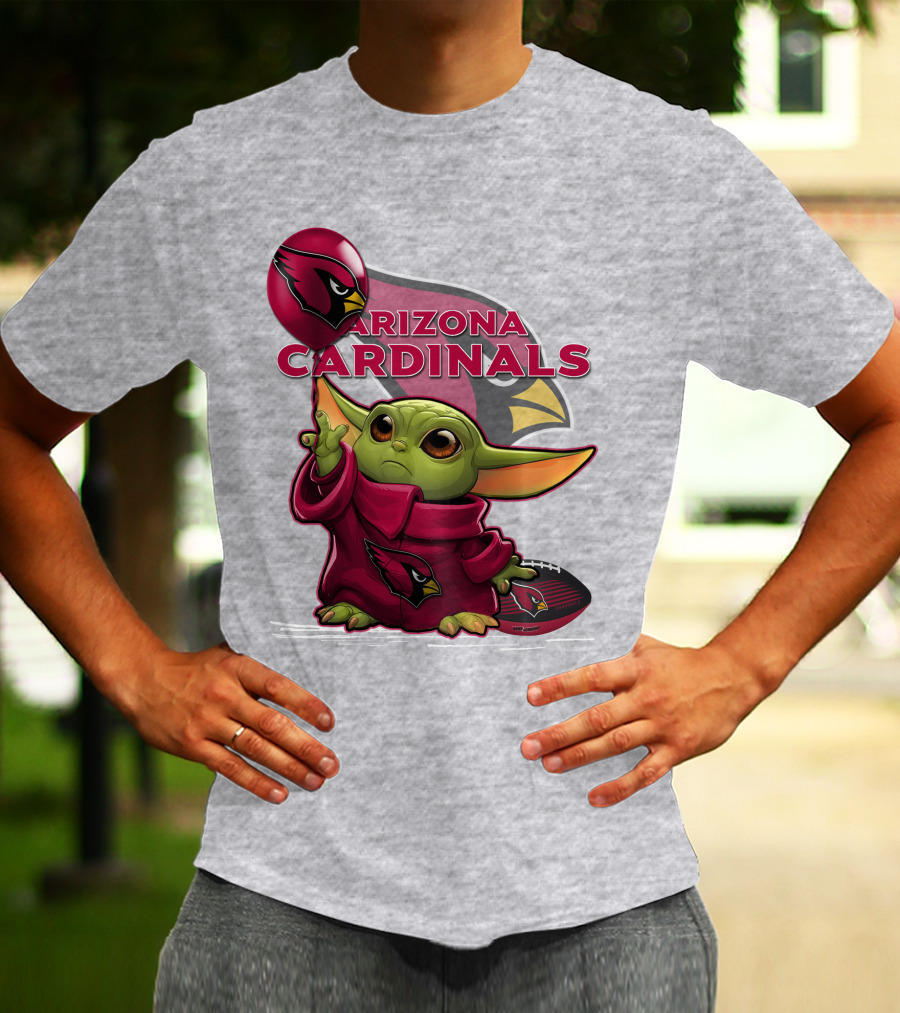 Yoda Holding Arizona Cardinals Balloon And Football With Team T-Shirt