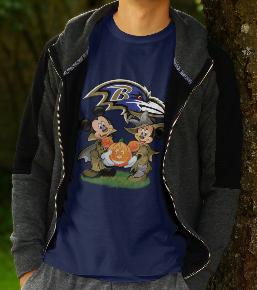 Baltimore Ravens Mickey And Minnie Halloween Pumpkin Ravens T-Shirt