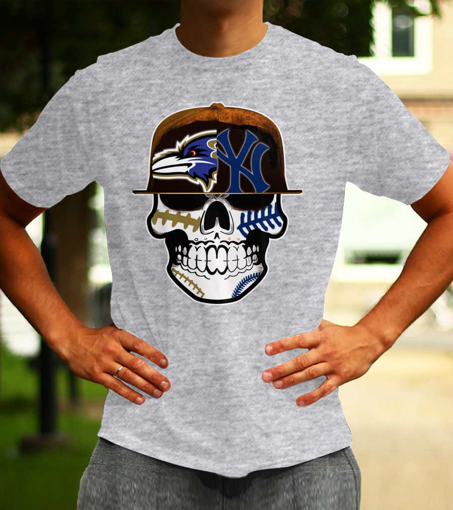 Baltimore Ravens New York Yankees Skull Hat T-Shirt