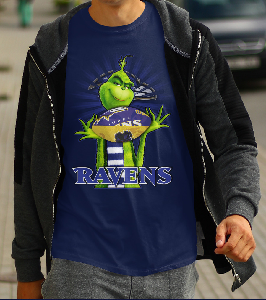 Grinch Holding Baltimore Ravens Football T-Shirt