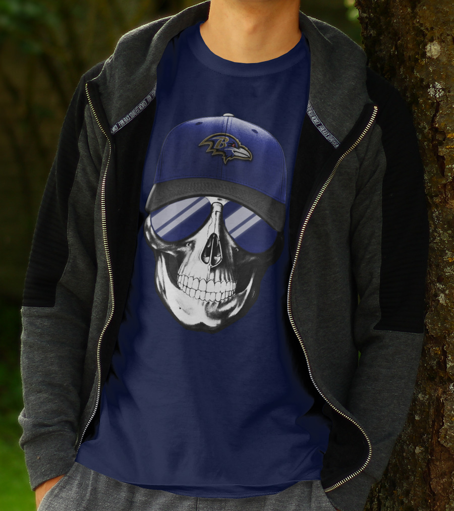 Skull With Baltimore Ravens Cap And Sunglasses T-Shirt