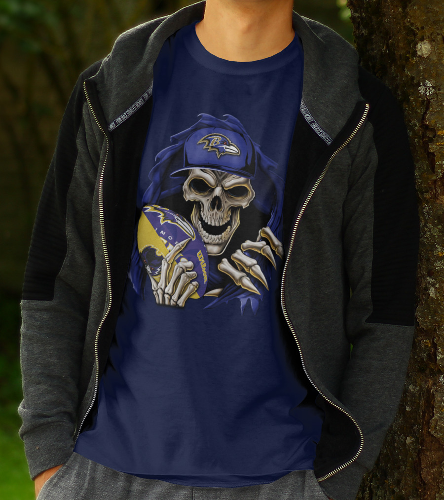 Skullbong Baltimore Ravens Skeleton With Football And Cap T-Shirt