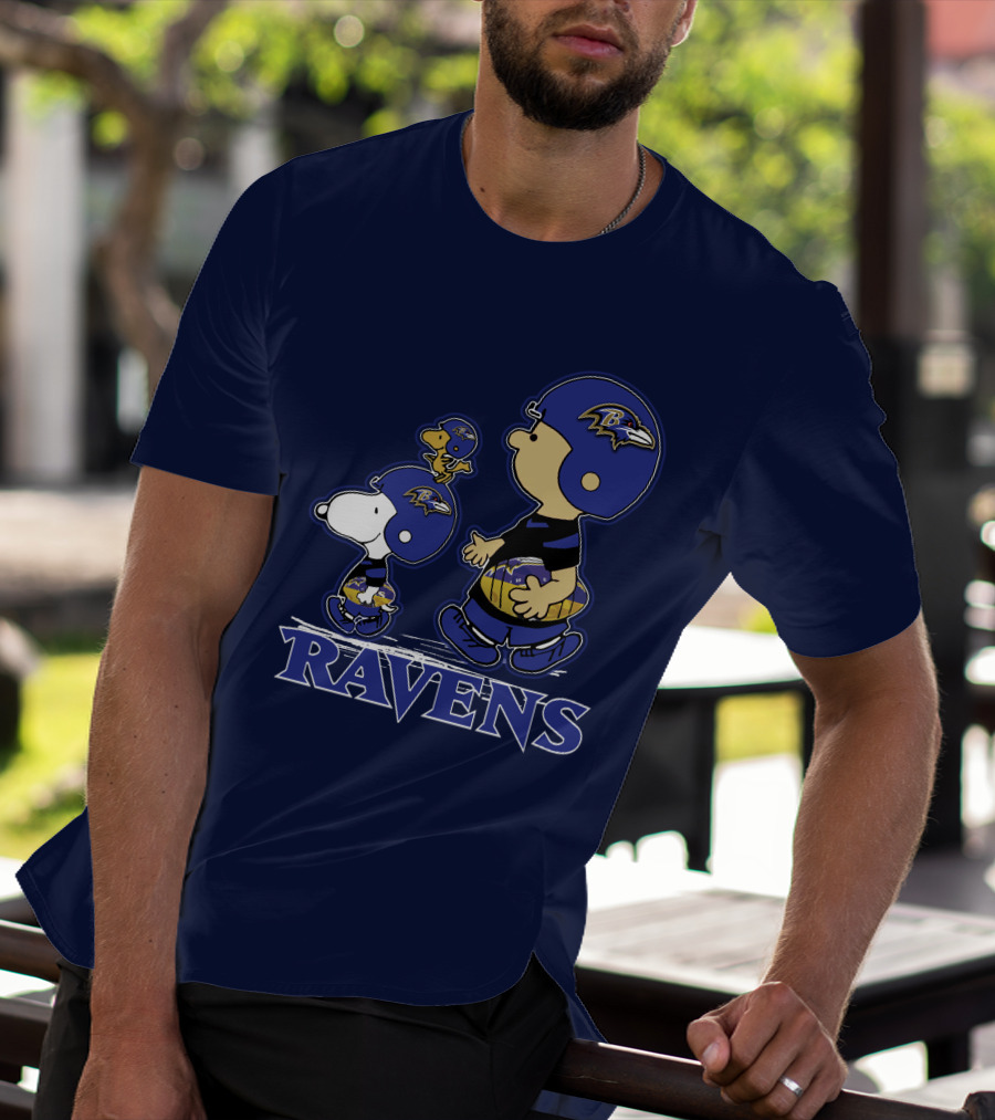 Snpfootball Baltimore Ravens Peanuts Characters Helmets Ravens T-Shirt