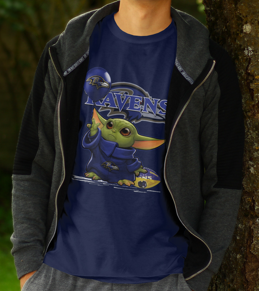 Ravens Yoda V1 Baltimore Ravens Balloon Football T-Shirt