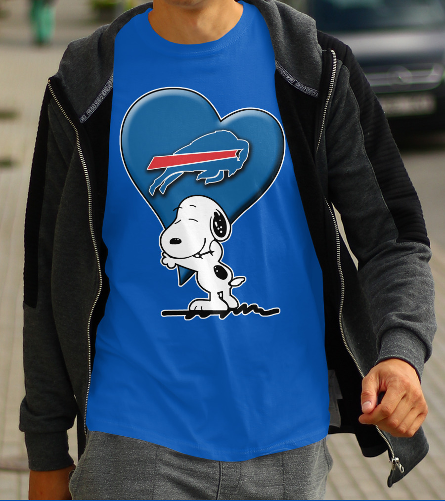 Snoopy Hugging Heart Buffalo Bills T-Shirt