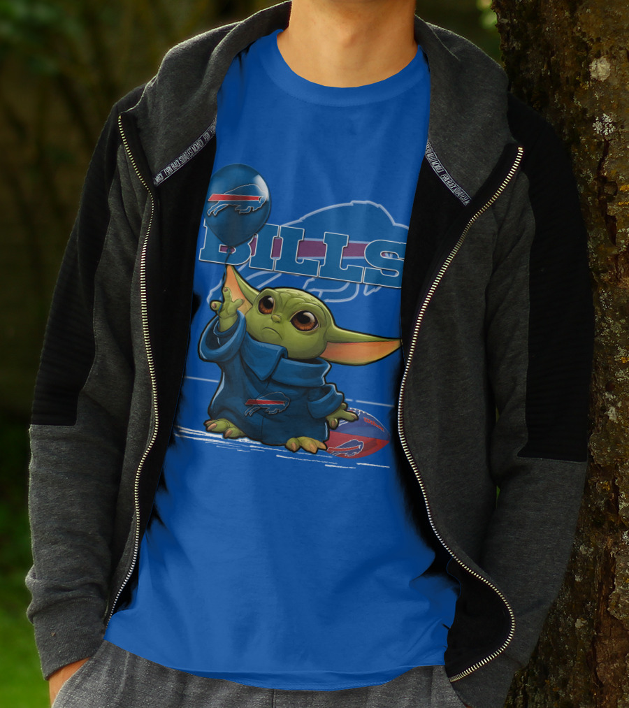 Yoda V1 Buffalo Bills Baby Alien Holding Buffalo Bills Balloon Football T-Shirt