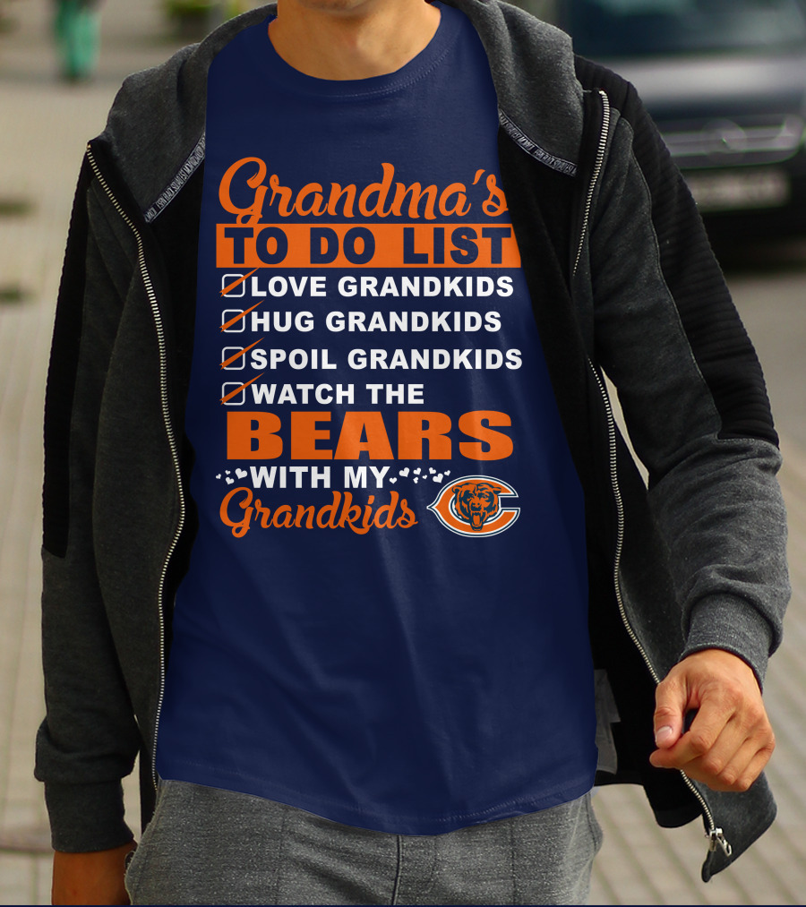 Grandma's To Do List Love Hug Spoil Watch The Bears With My Grandkids Chicago Bears T-Shirt