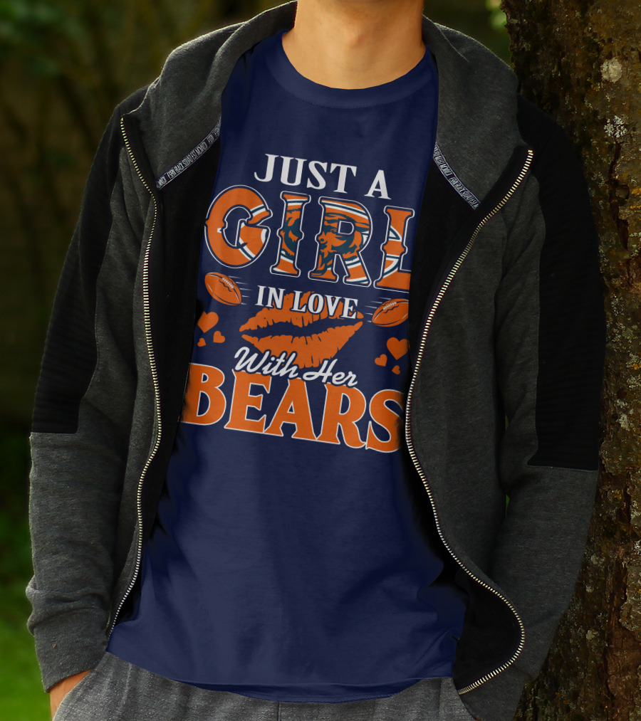 Just A Girl In Love With Her Bears T-Shirt