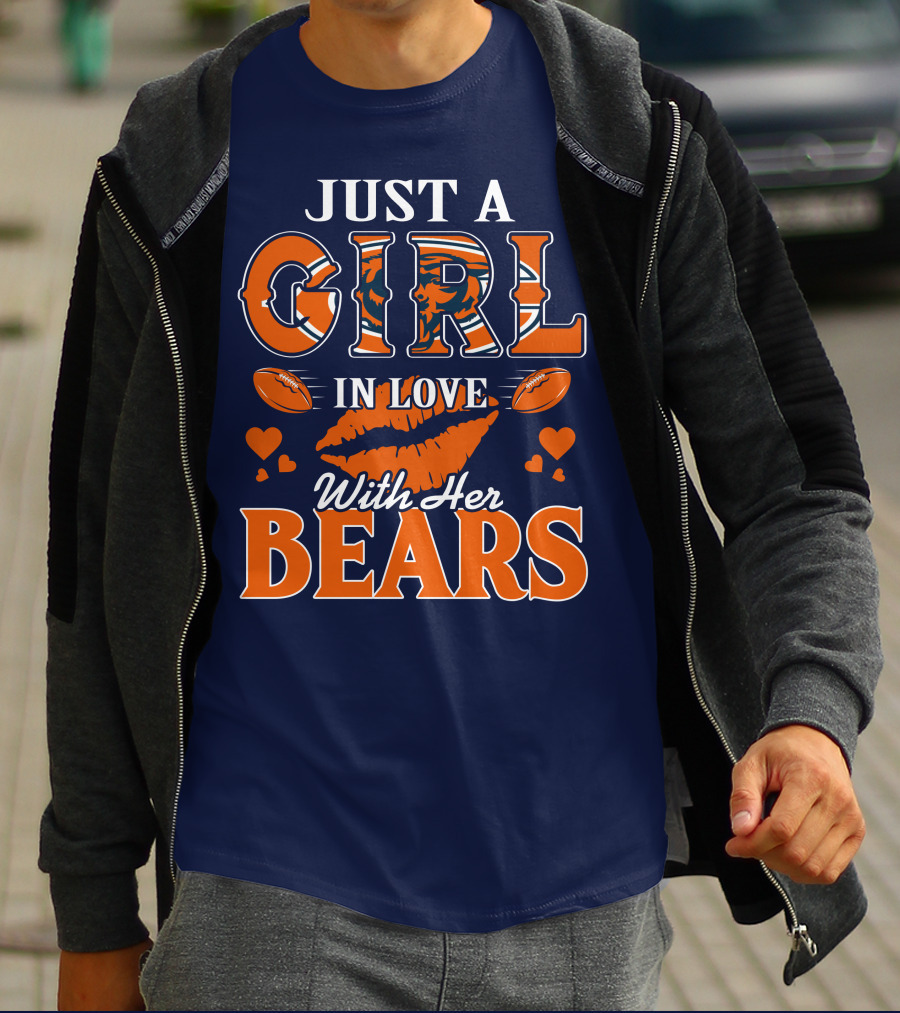 Just A Girl In Love With Her Bears T-Shirt