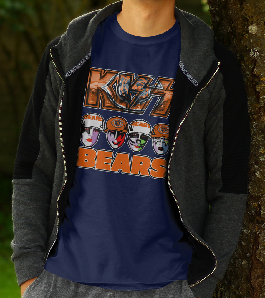 KISS Chicago Bears Facepaint Helmet T-Shirt