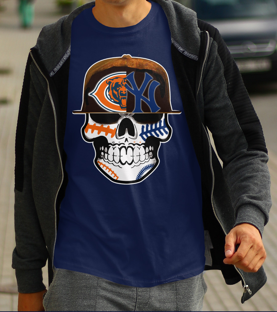 Chicago Bears Yankees Skull Football Baseball Fusion T-Shirt