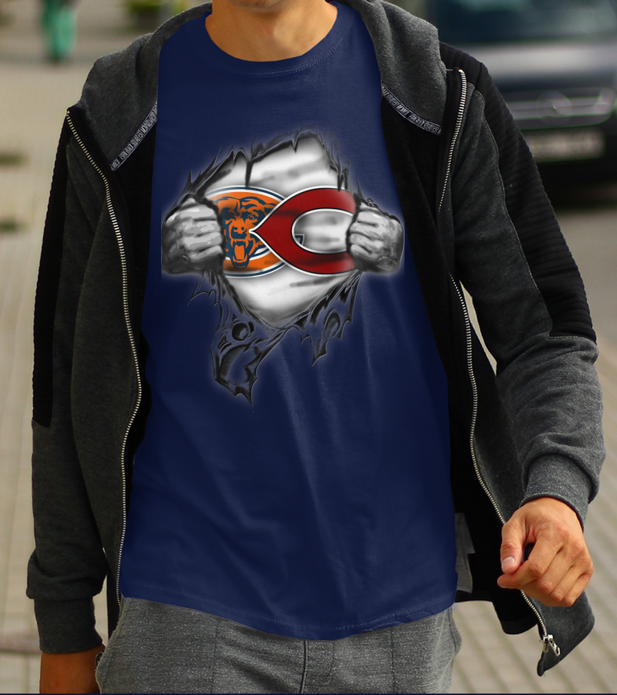 Chicago Bears Crossover With Logo And Bear Head T-Shirt