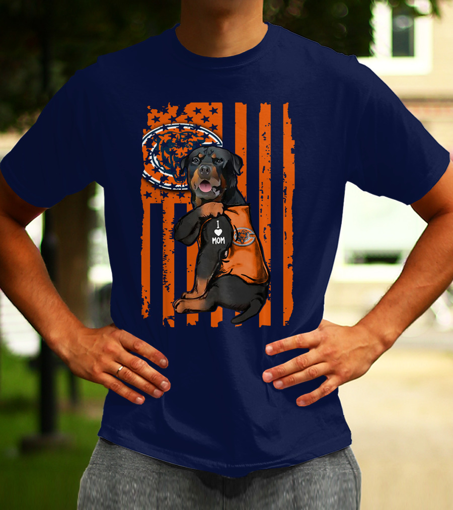 Rottweiler CHICAGO BEARS I Love Mom American Flag T-Shirt