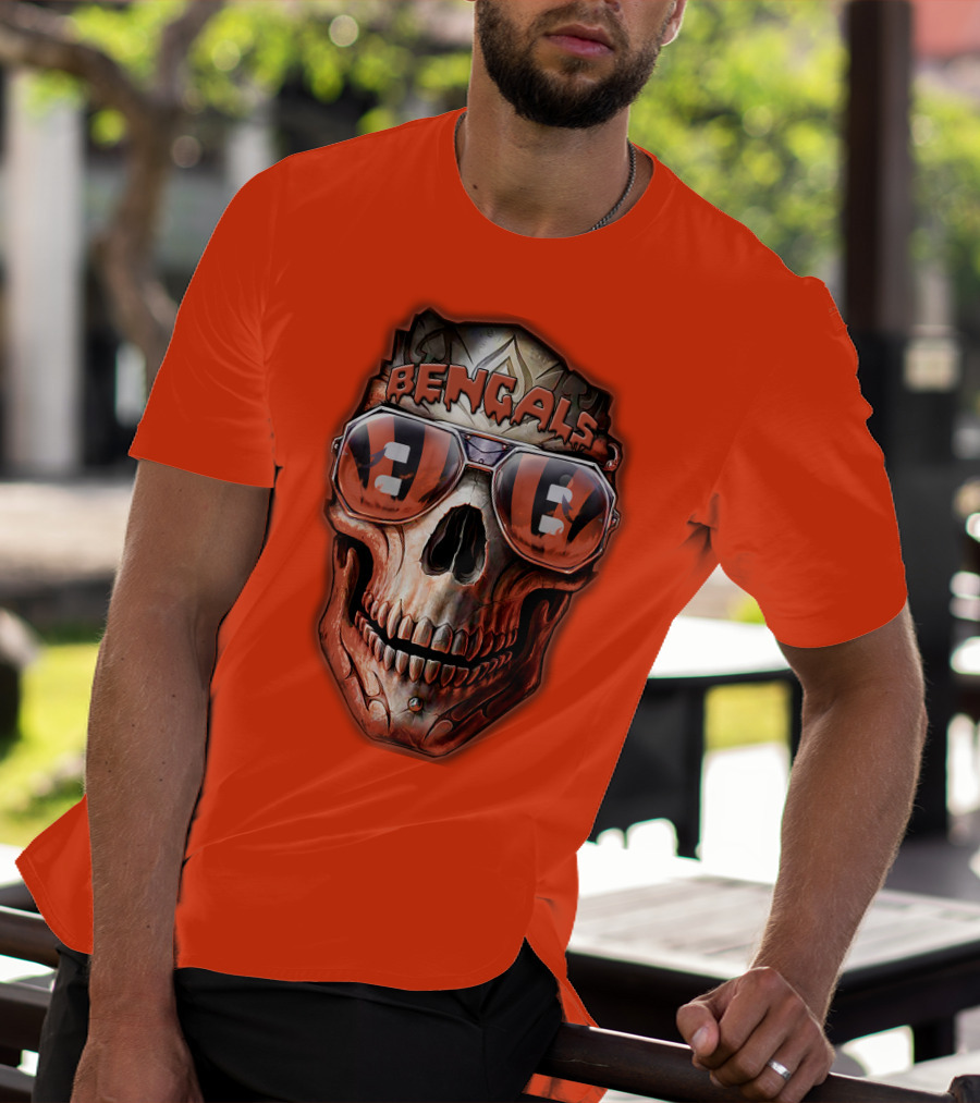 Bengals Skull Sunglasses 38 Orange T-Shirt