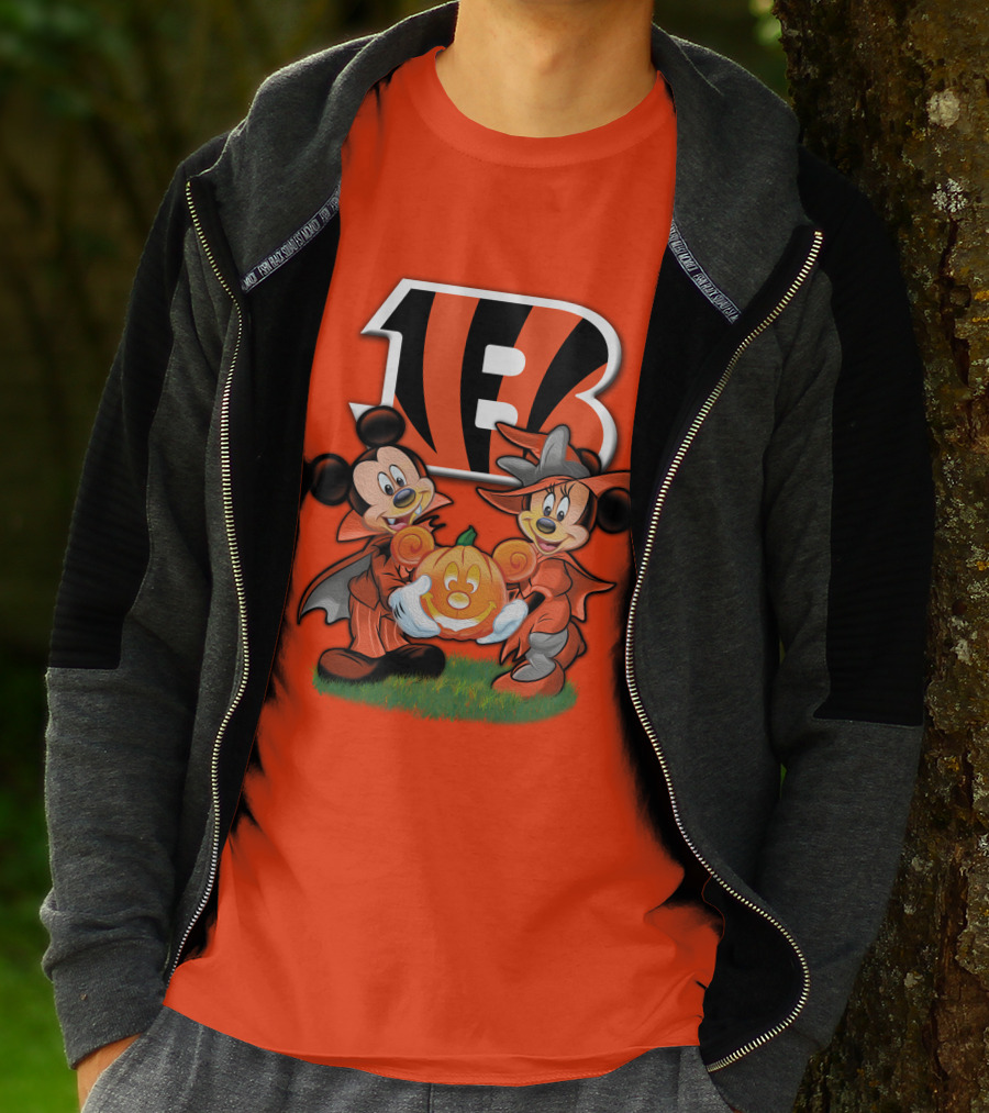 Cincinnati Bengals Halloween Mickey Minnie Pumpkin T-Shirt