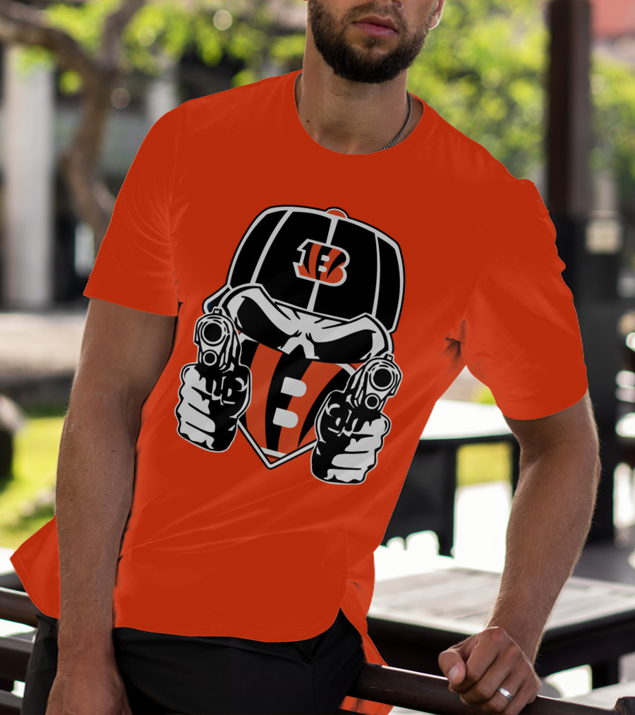 Cincinnati Bengals Armed Skeleton Illustration With Team Helmet T-Shirt