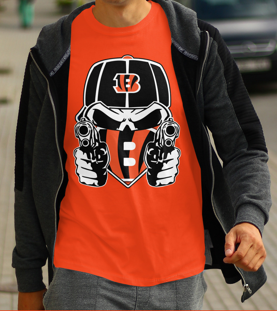 Cincinnati Bengals Armed Skeleton Illustration With Team Helmet T-Shirt