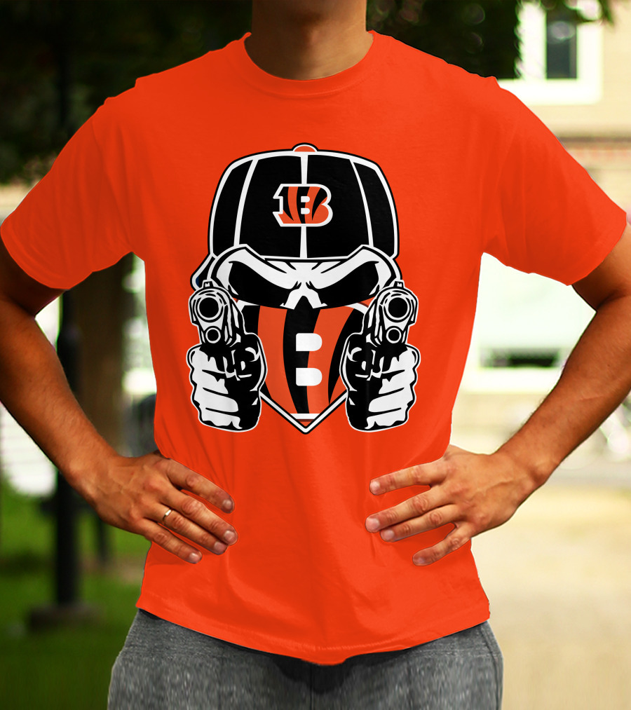 Cincinnati Bengals Armed Skeleton Illustration With Team Helmet T-Shirt