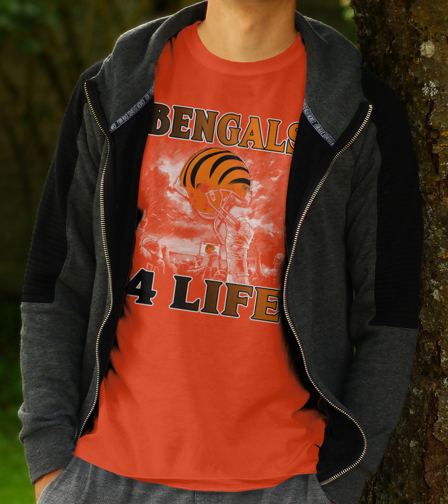 Bengals 4 Life Cincinnati Football Team Helmet Celebration T-Shirt