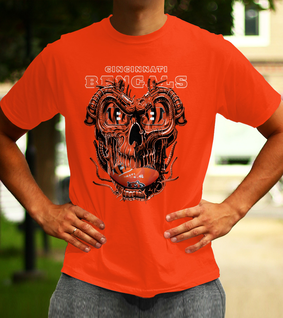 CINCINNATI BENGALS Dragonskull Football T-Shirt