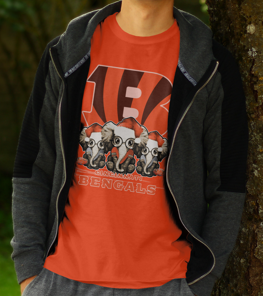 Cincinnati Bengals Xmas Elephants T-Shirt