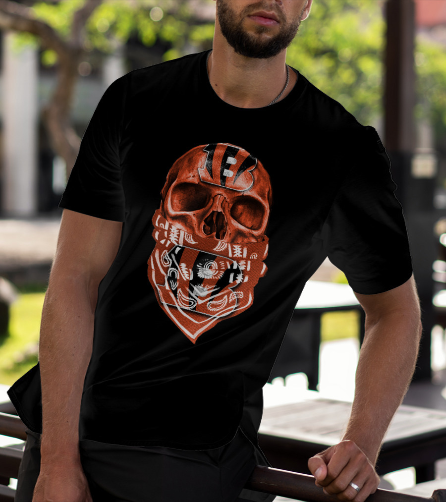 Cincinnati Bengals Skull Bandana Fan T-Shirt