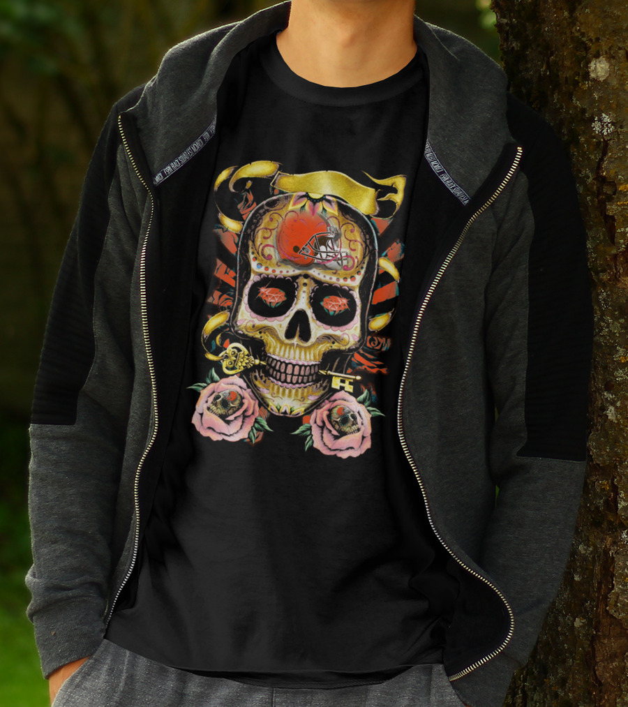 Cleveland Browns Sugar Skull Helmet Roses T-Shirt