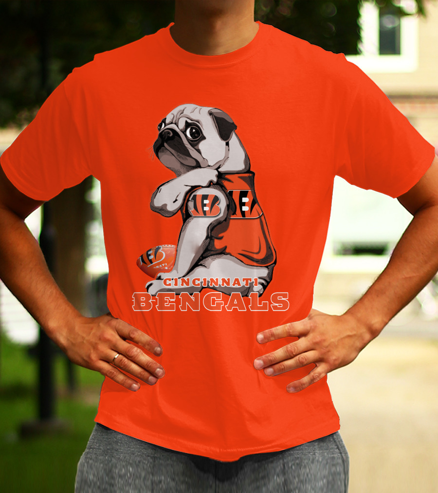 Cincinnati Bengals Pug Football Fan T-Shirt