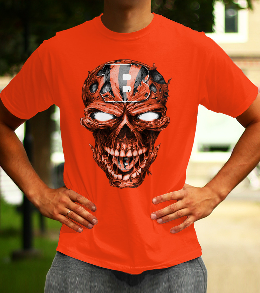 Cincinnati Bengals Skull V2 Creepy Horror Fan Gear T-Shirt