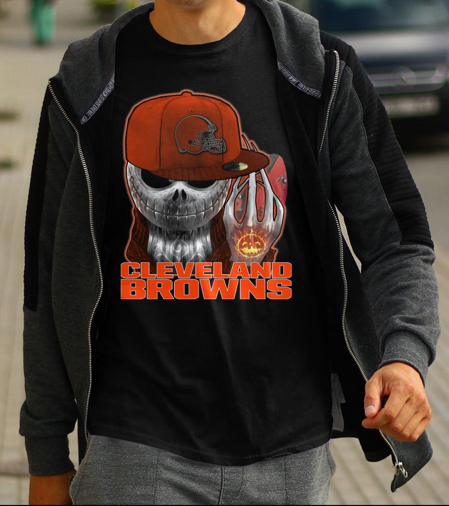 Cleveland Browns Jackskull Halloween Pumpkin Football T-Shirt