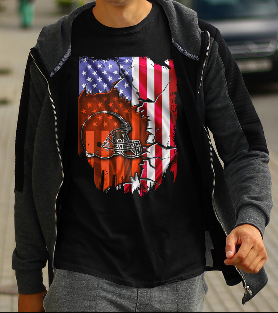 Cleveland Browns Helmet American Flag T-Shirt