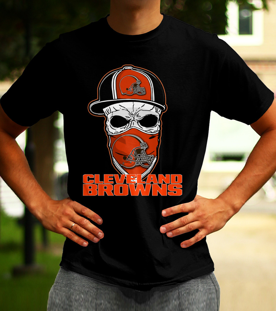 Cleveland Browns Skull With Helmet Hat And Face Mask T-Shirt