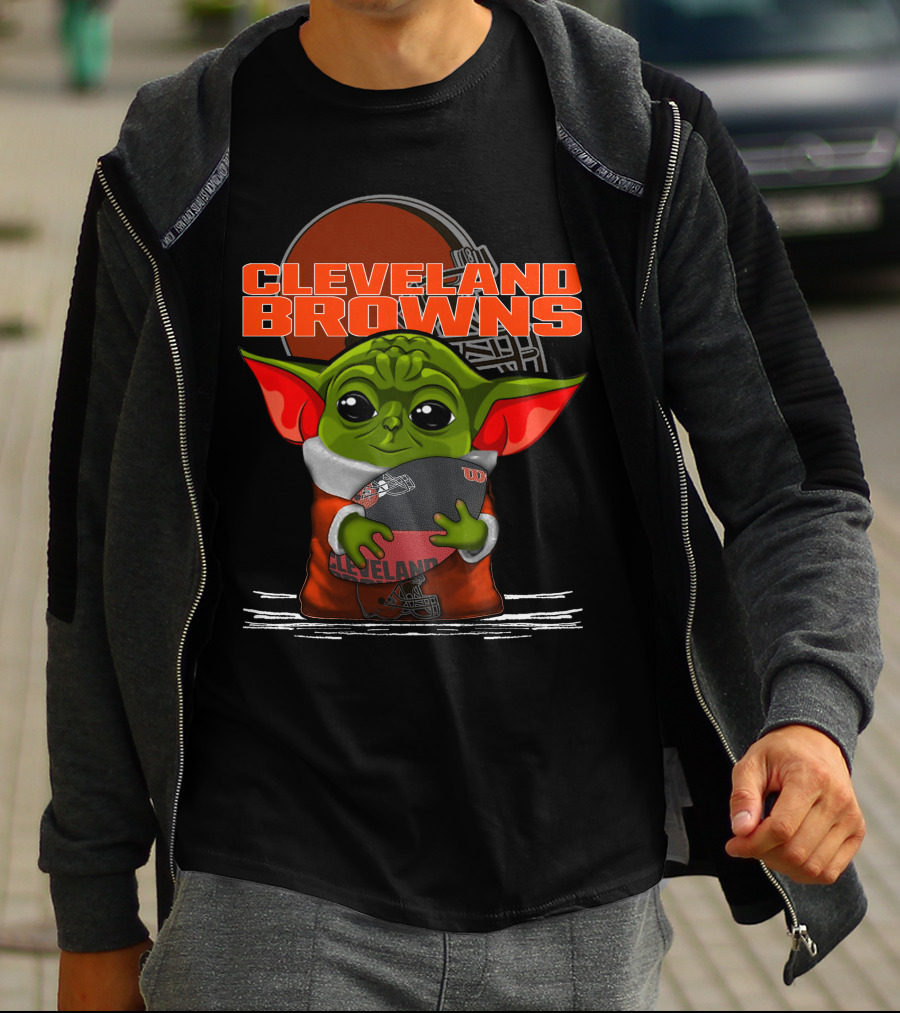 Cleveland Browns Yoda Holding Football T-Shirt