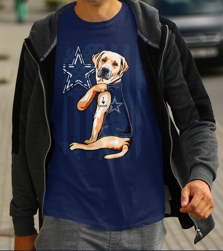 Labrador Retriever Loves Mom Dallas Cowboys Fan T-Shirt