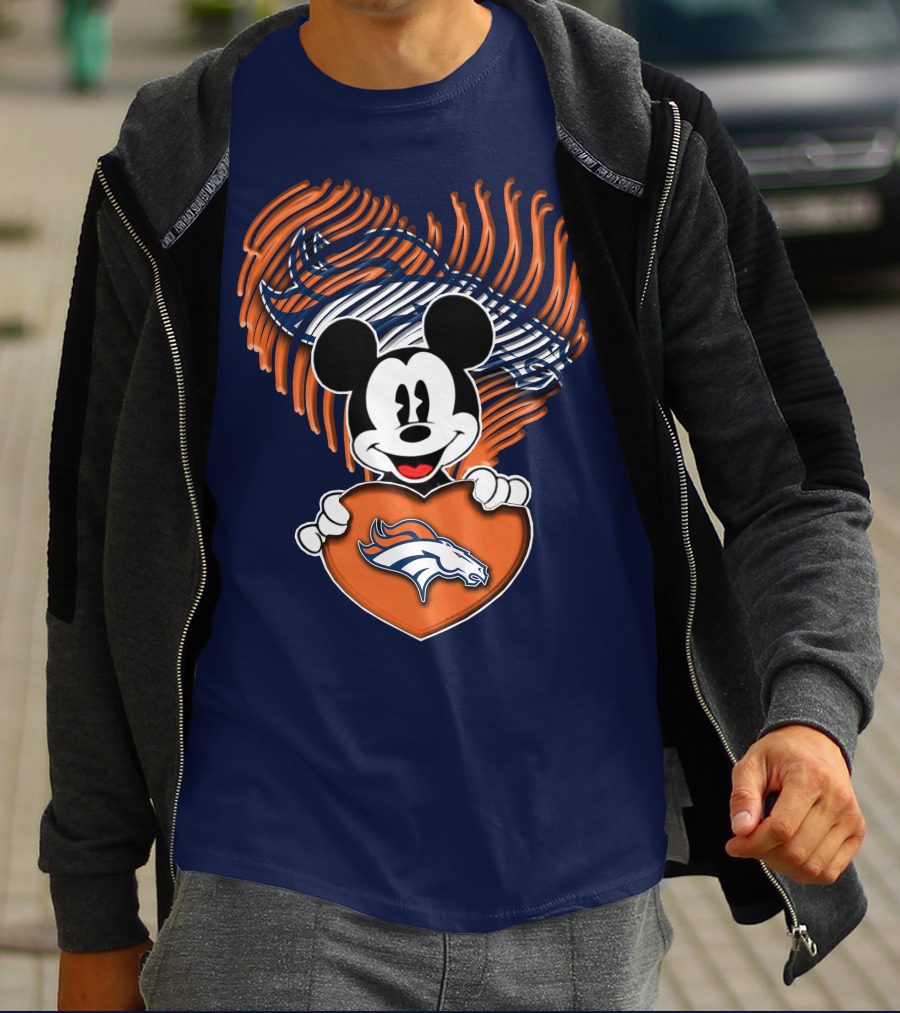 Mickey Mouse Holding Denver Broncos Logo Heart With Bronco Horse Outline T-Shirt